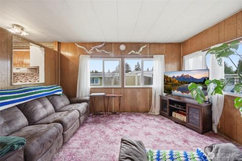 18501 52nd Avenue W Lynnwood WA 98037