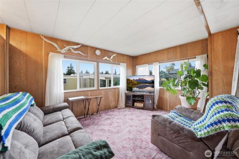 18501 52nd Avenue W Lynnwood WA 98037