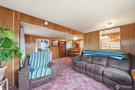 18501 52nd Avenue W Lynnwood WA 98037