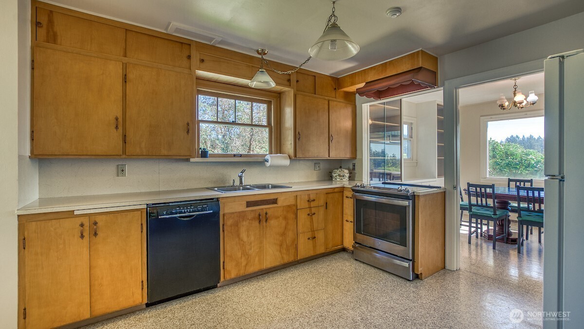 445 Point Lawrence Road Orcas Island WA 98245