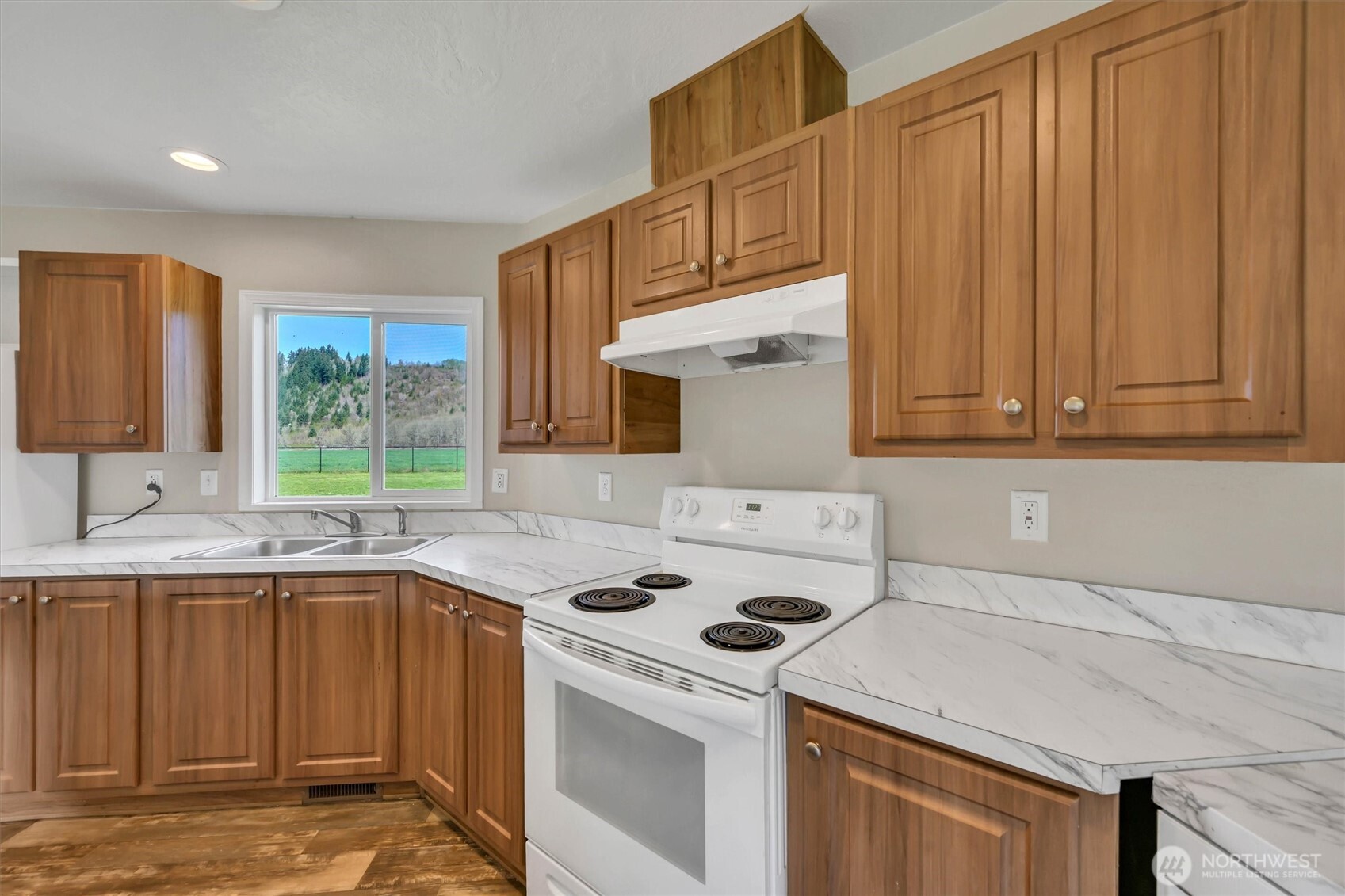 228 Mossyrock Road W Mossyrock WA 98564