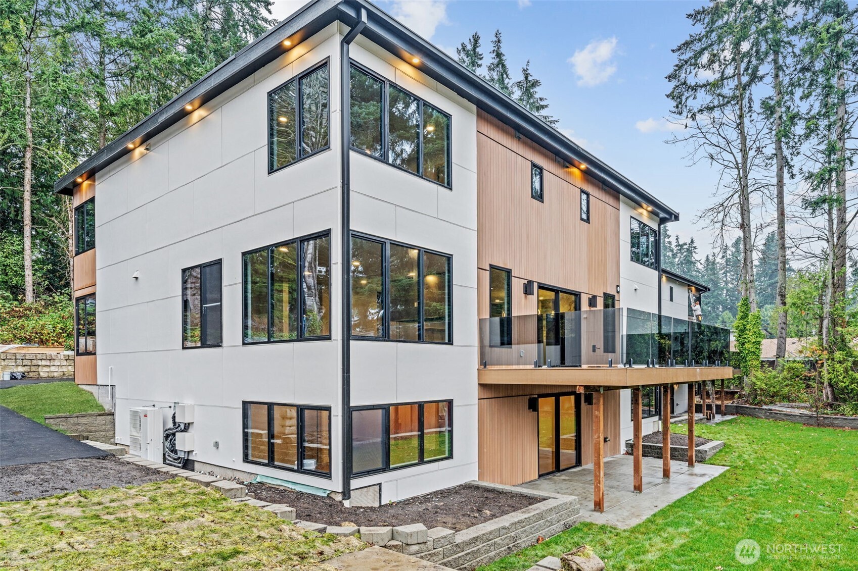7905 240th Street SW Edmonds WA 98026