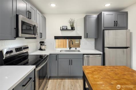 820 S Rose Street Seattle WA 98108
