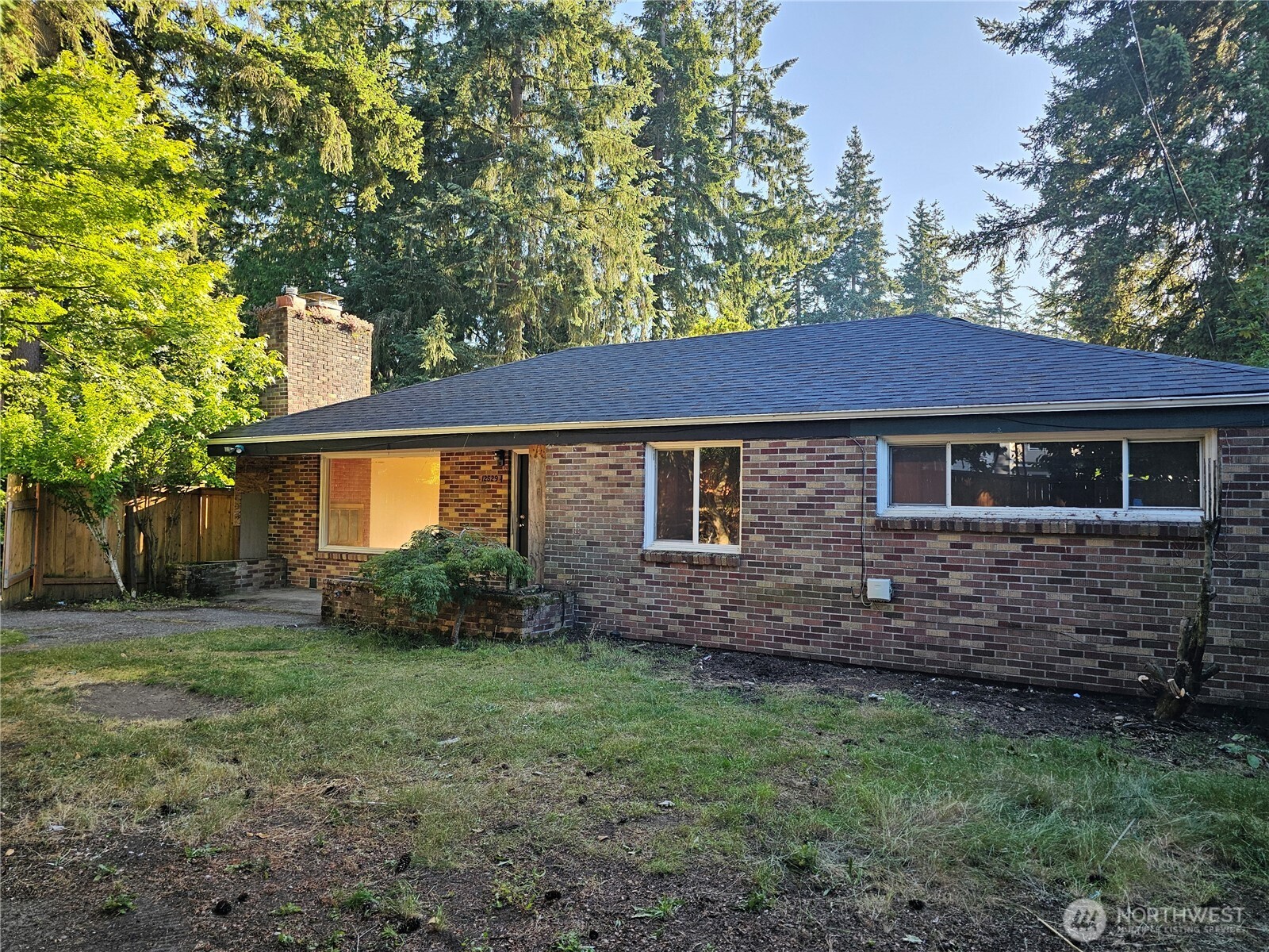 12529 14th Avenue NE Seattle WA 98125
