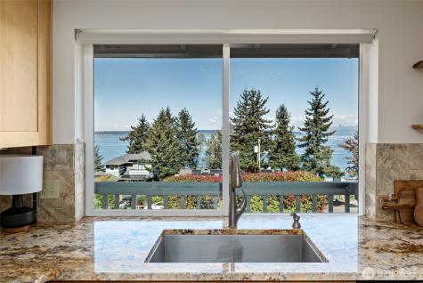 315 Marine Drive Coupeville WA 98239