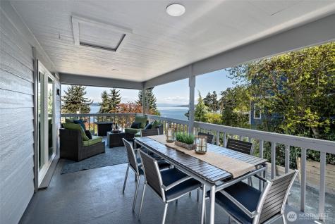 315 Marine Drive Coupeville WA 98239