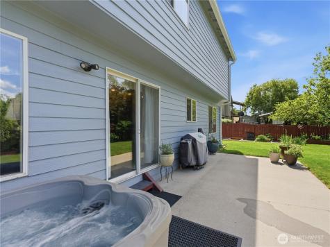 2443 Plateau Drive East Wenatchee WA 98802