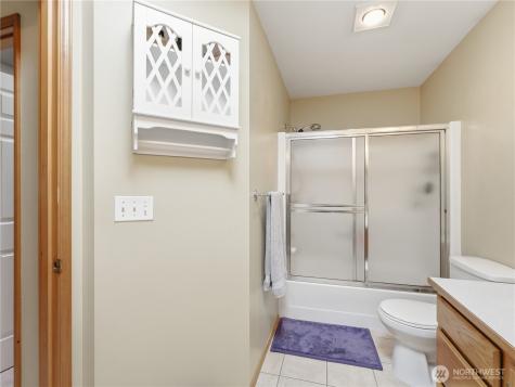 2443 Plateau Drive East Wenatchee WA 98802