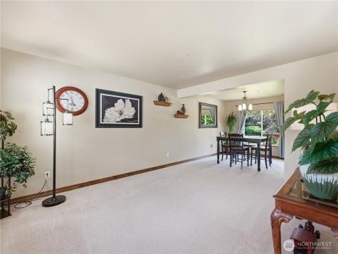 2443 Plateau Drive East Wenatchee WA 98802