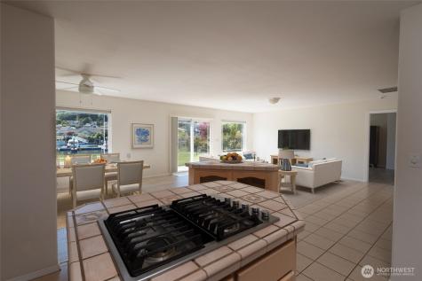 2241 Mariner Beach Drive Oak Harbor WA 98277