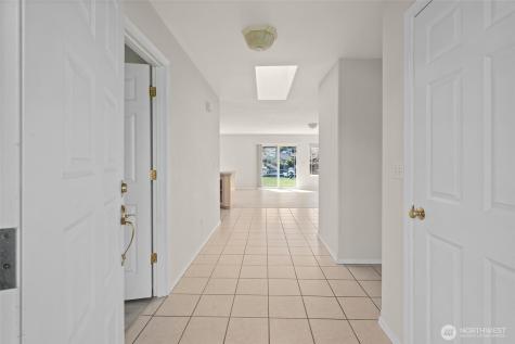 2241 Mariner Beach Drive Oak Harbor WA 98277