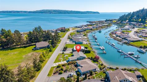 2241 Mariner Beach Drive Oak Harbor WA 98277