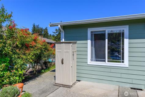 2241 Mariner Beach Drive Oak Harbor WA 98277