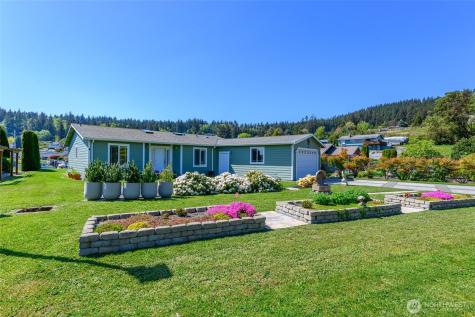 2241 Mariner Beach Drive Oak Harbor WA 98277