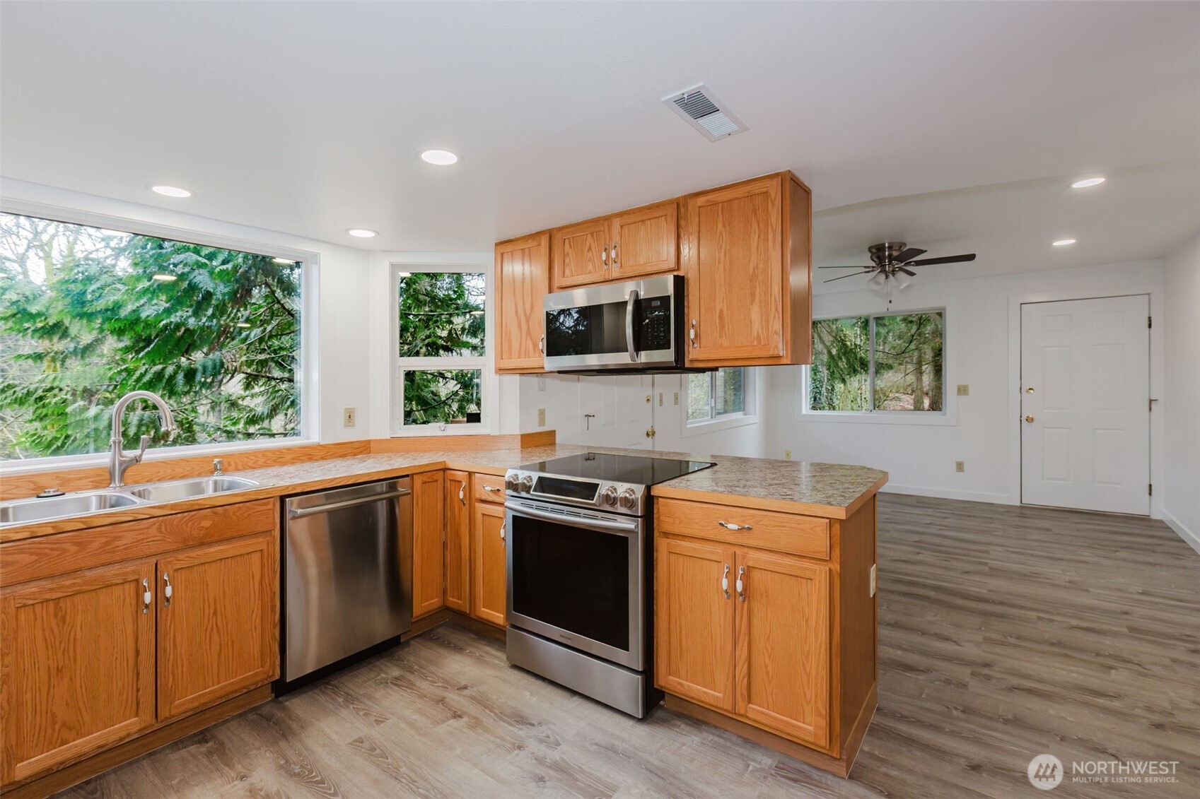 16326 SE Auburn-black Diamond Road Auburn WA 98092