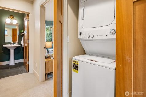 2363 S Mcclellan Street Seattle WA 98144