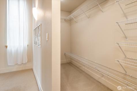 2363 S Mcclellan Street Seattle WA 98144