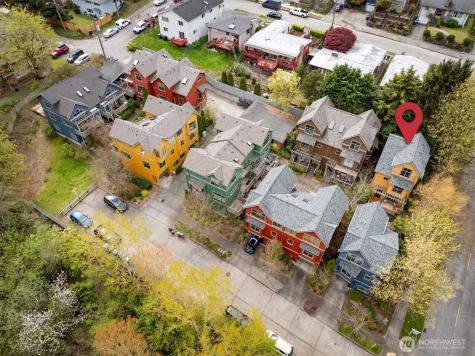 2363 S Mcclellan Street Seattle WA 98144
