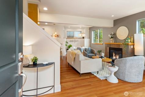 2363 S Mcclellan Street Seattle WA 98144