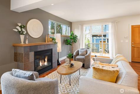 2363 S Mcclellan Street Seattle WA 98144