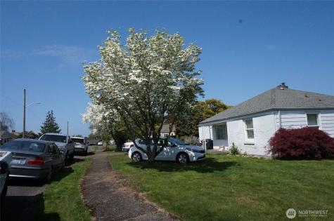 2460 S 121st Street Burien WA 98168