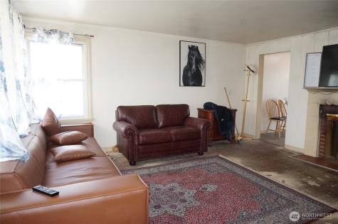 2460 S 121st Street Burien WA 98168