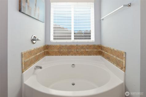 3815 Rossberg Street SE Lacey WA 98503