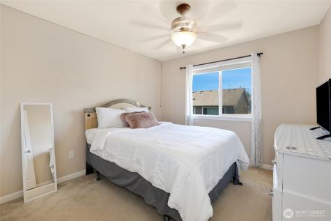 3815 Rossberg Street SE Lacey WA 98503