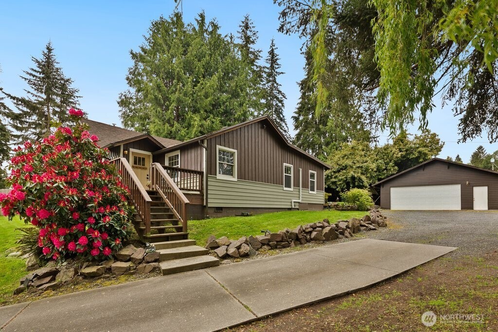 23716 Locust Way Bothell WA 98021