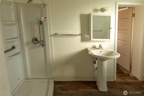 722 Jackson Street Omak WA 98841