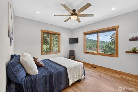 215 Lois Lane Leavenworth WA 98826