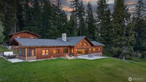 215 Lois Lane Leavenworth WA 98826