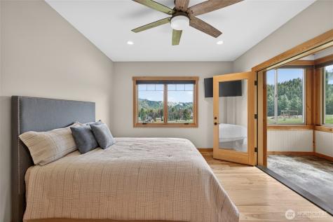 215 Lois Lane Leavenworth WA 98826
