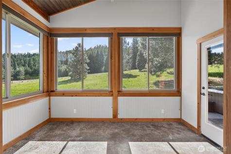 215 Lois Lane Leavenworth WA 98826