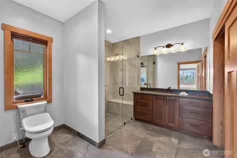 215 Lois Lane Leavenworth WA 98826
