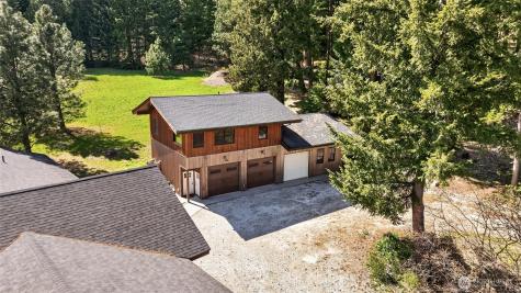 215 Lois Lane Leavenworth WA 98826