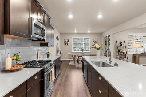 3853 80th Avenue NE Marysville WA 98270