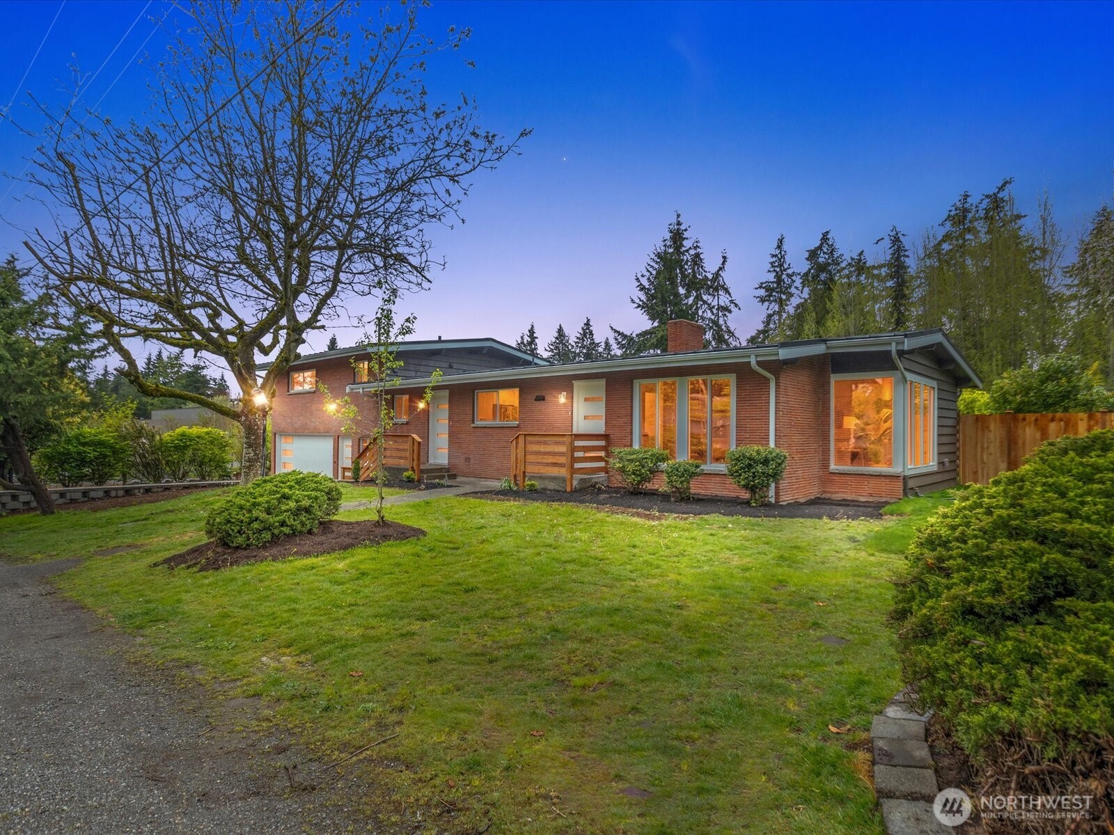 8421 240th Street SW Edmonds WA 98020
