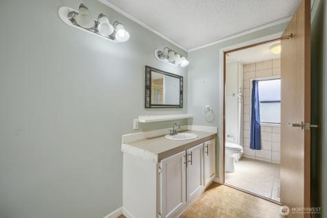 2611 S 288th Street Federal Way WA 98003
