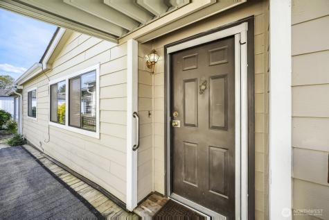 2611 S 288th Street Federal Way WA 98003