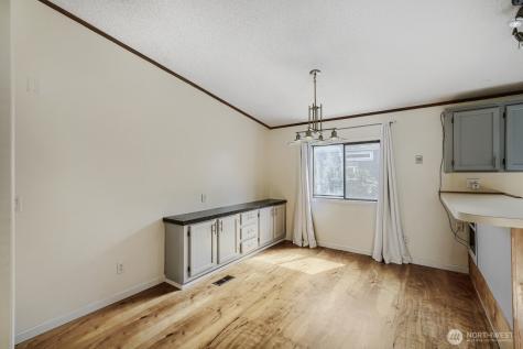 2611 S 288th Street Federal Way WA 98003