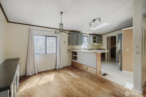 2611 S 288th Street Federal Way WA 98003