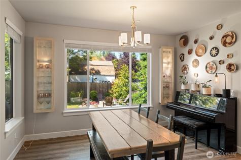 21812 SE 270th Street Maple Valley WA 98038