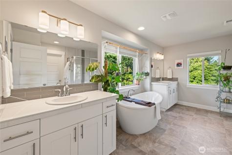 21812 SE 270th Street Maple Valley WA 98038