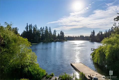 21812 SE 270th Street Maple Valley WA 98038