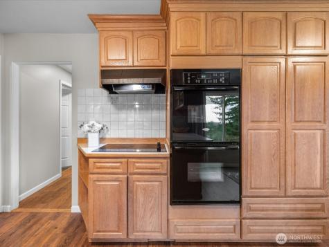 207 Fort Casey Road Coupeville WA 98239