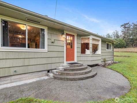 207 Fort Casey Road Coupeville WA 98239
