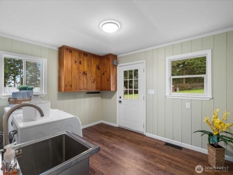 207 Fort Casey Road Coupeville WA 98239