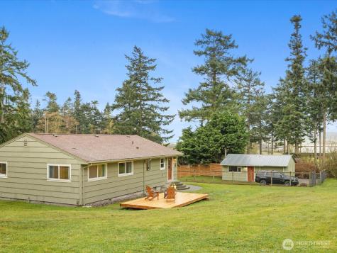 207 Fort Casey Road Coupeville WA 98239