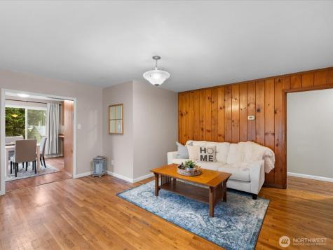 207 Fort Casey Road Coupeville WA 98239